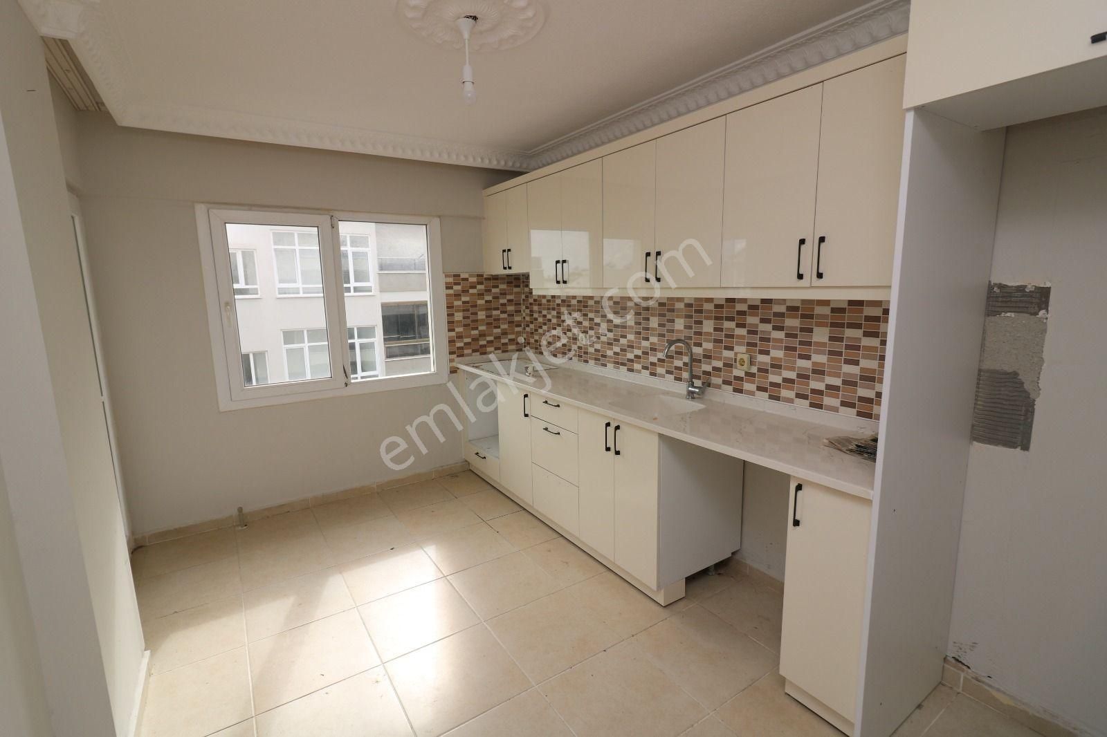 Didim'in Merkezinde 3+1 Ayrı Mutfak Daire - Görsel 34