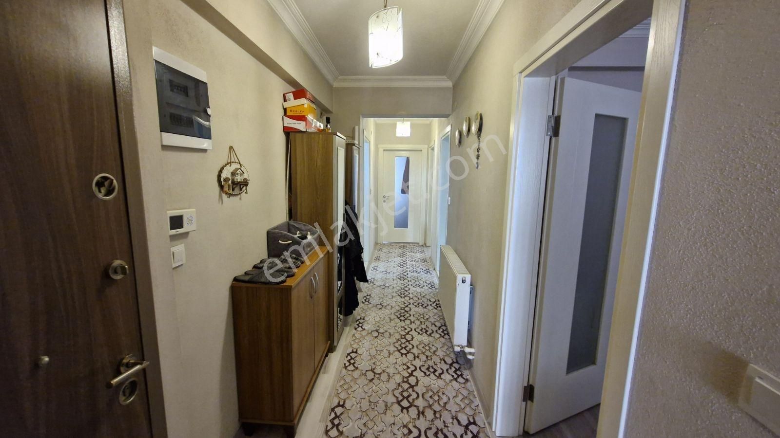 Kemalapaşa Merkez De Satılık Geniş Bahçeli 7 Yaşında 2+1 Daire - Görsel 11