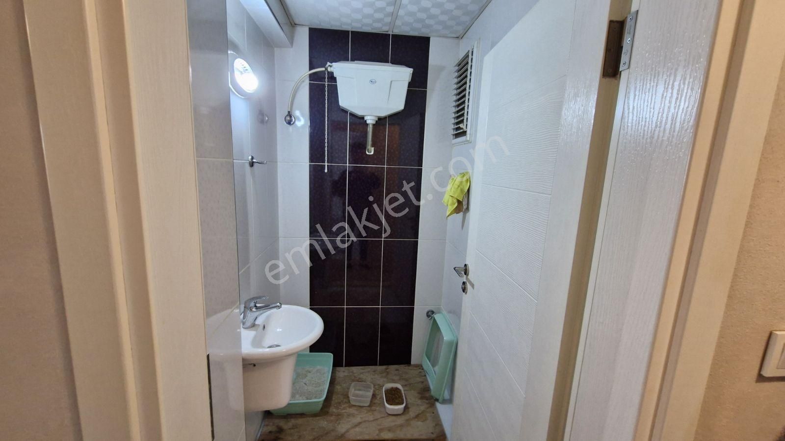 Kemalapaşa Merkez De Satılık Geniş Bahçeli 7 Yaşında 2+1 Daire - Görsel 7