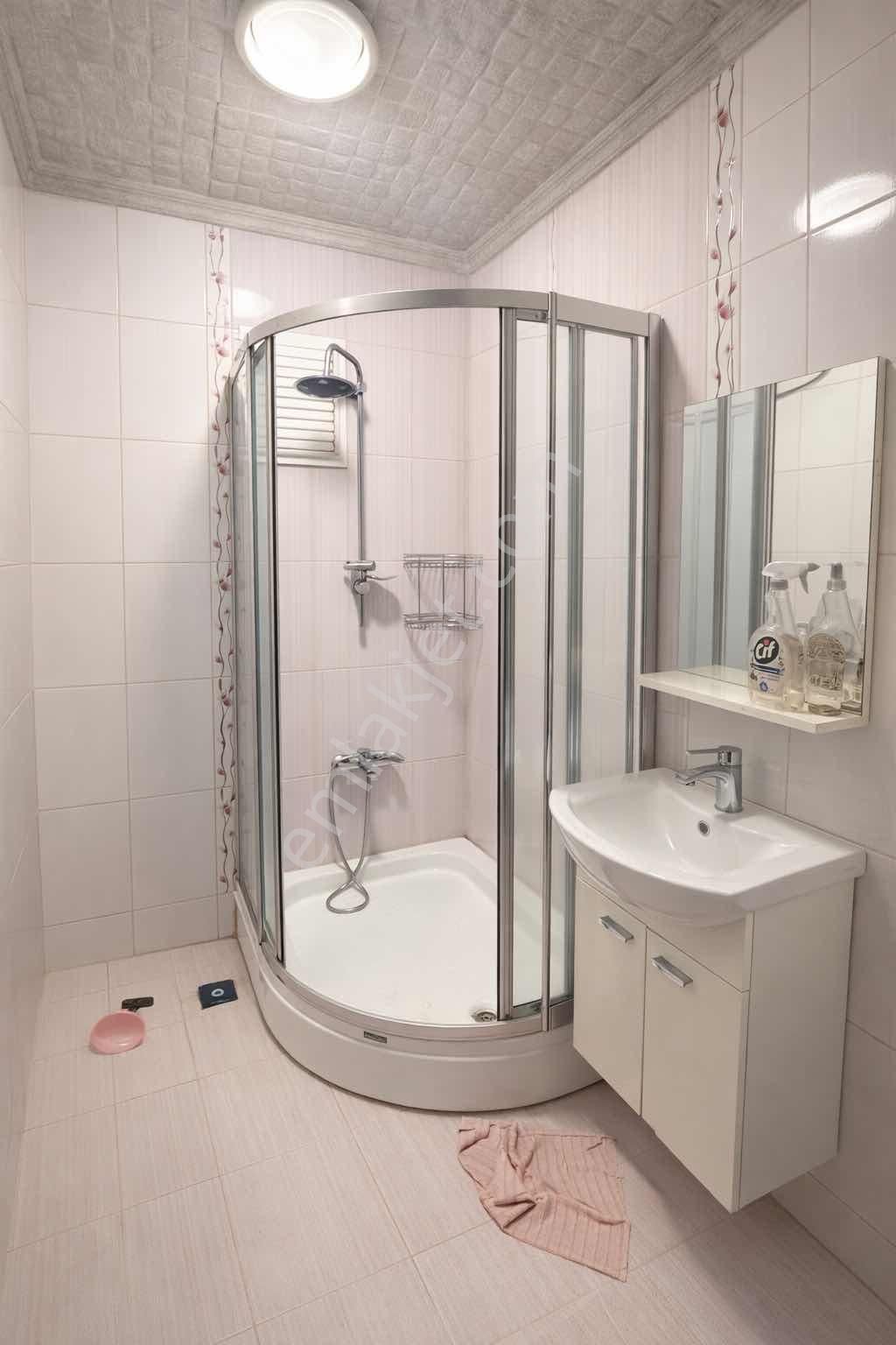 Çukurambar Nil Sitesi 1. Kat Asansörlü 3+1 Kiralık Daire - Görsel 2