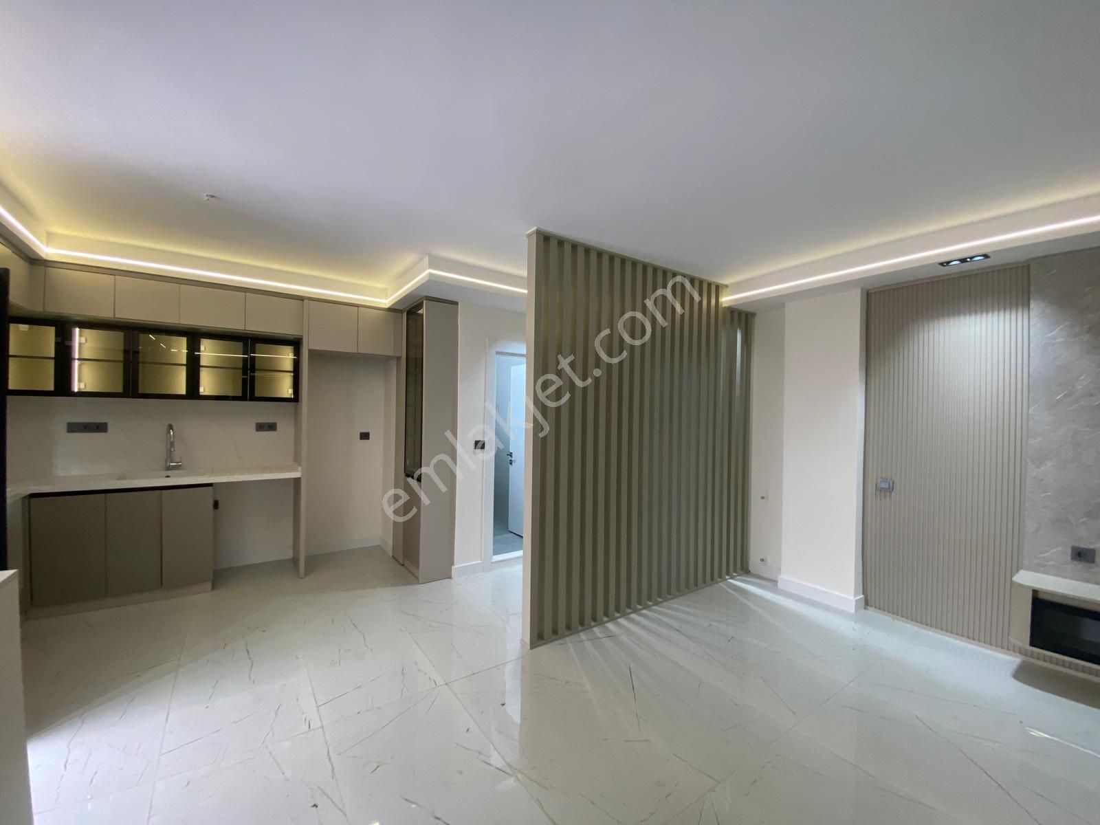 Hisar Mahallesinde Sıfır, Havuzlu, Site İçinde Satılık Villa - Görsel 10