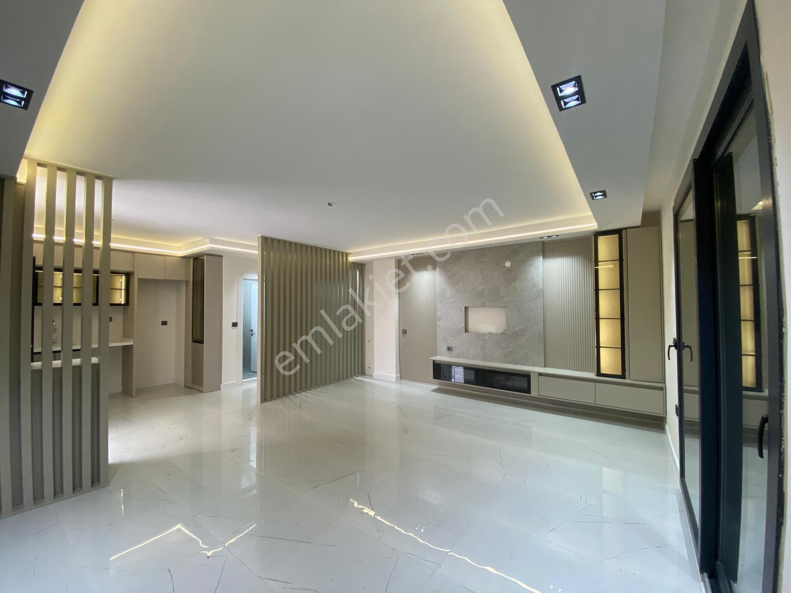 Hisar Mahallesinde Sıfır, Havuzlu, Site İçinde Satılık Villa - Görsel 7