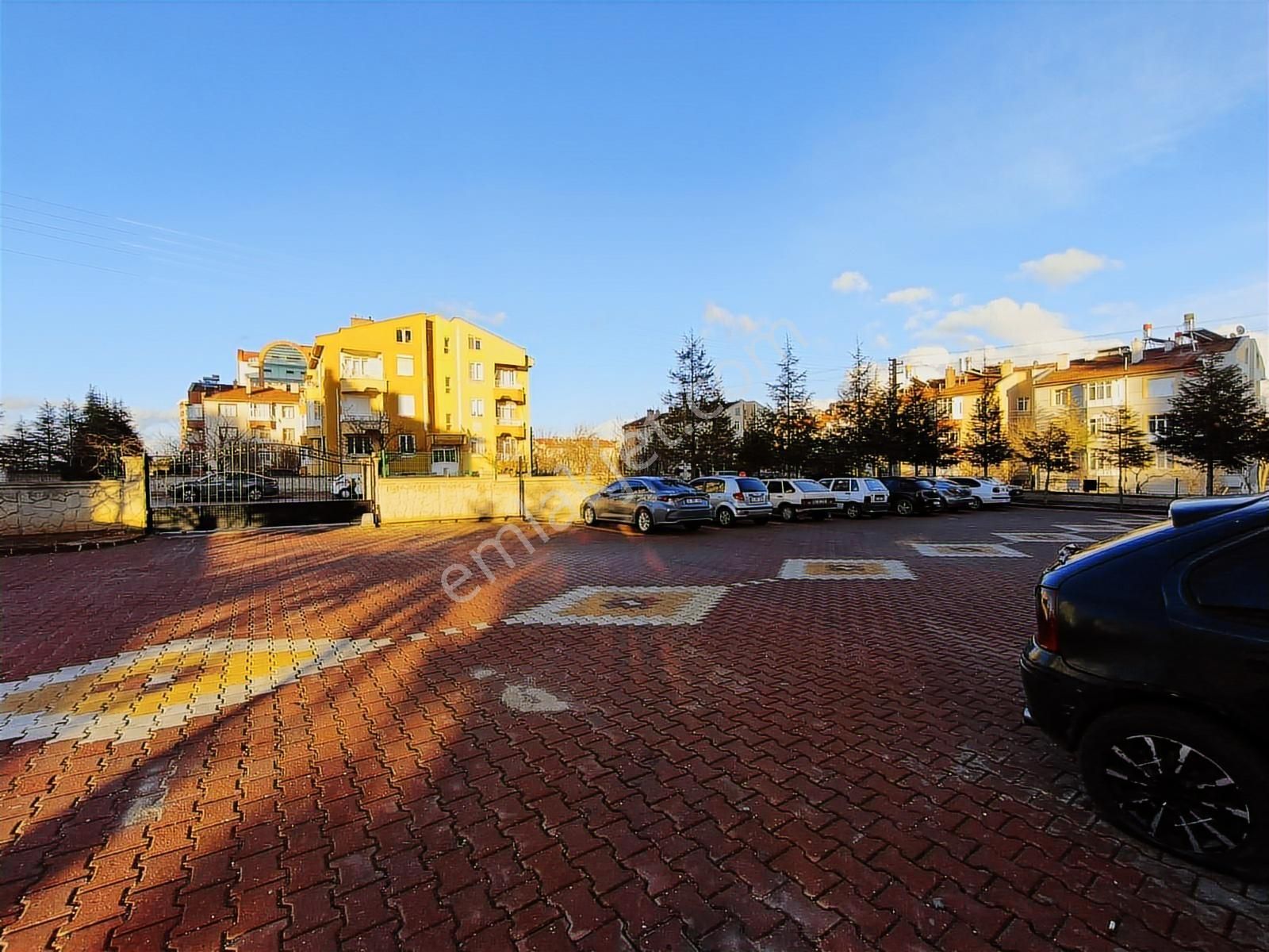 Selçuklu Bosna Hersek Mahallesi'nde Kiralık 3+1 Bakımlı Daire - Görsel 23