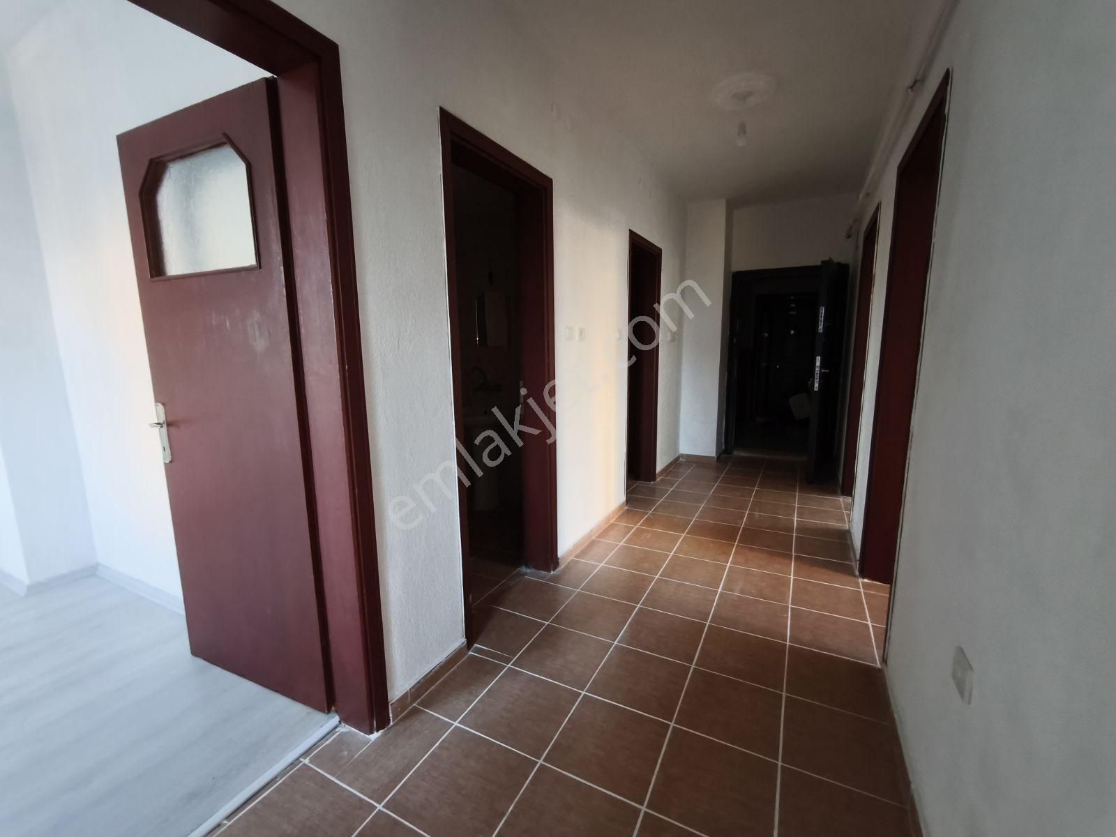 Selçuklu Bosna Hersek Mahallesi'nde Kiralık 3+1 Bakımlı Daire - Görsel 6