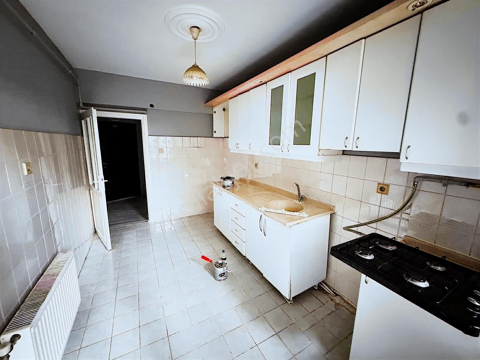 Emlak Konutlarında Satılık 3+1 Daire - Görsel 7