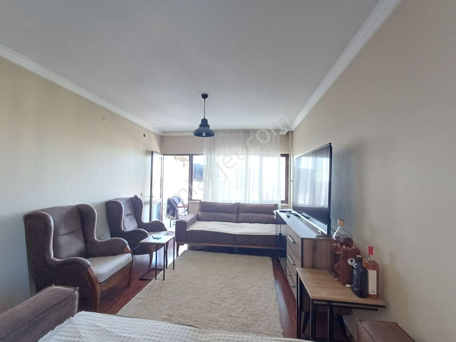 Oyak Sitesinde Doğalgazlı Otoparklı 2+1 Kiralık Daire - Görsel 6