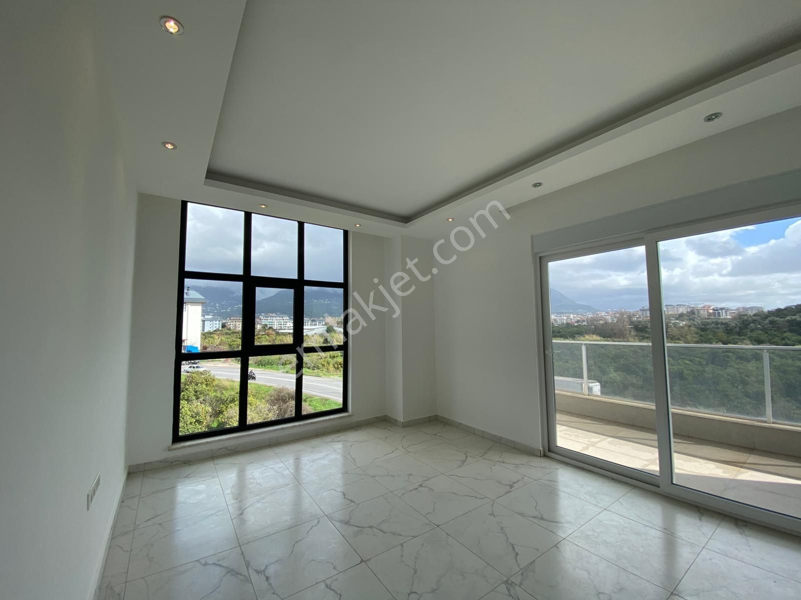 Satılık 2+1 Sıfır Daire Alanya Oba Glorıa Sitesi - Görsel 13