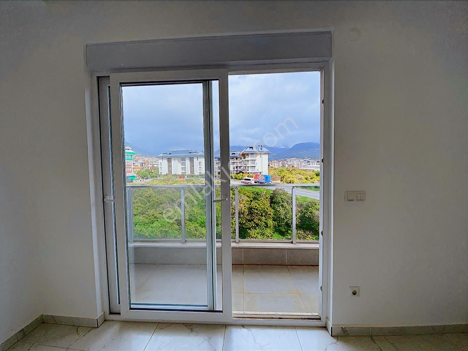 Satılık 2+1 Sıfır Daire Alanya Oba Glorıa Sitesi - Görsel 18