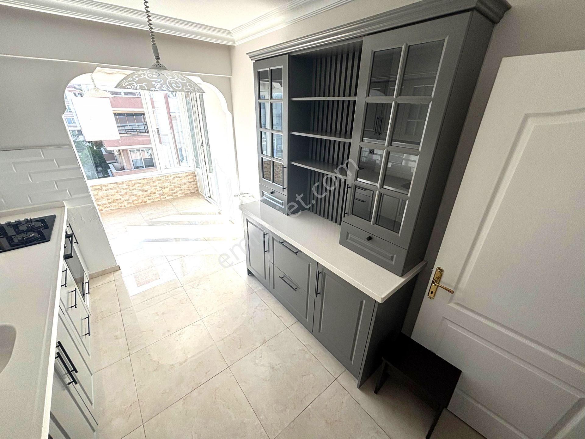 𝄞melodi'den Pazar Pazarı Civarında 3+1 Arakat Ebeveyn Banyolu Ön Cephe Ayrı Mutfaklı Daire - Görsel 24