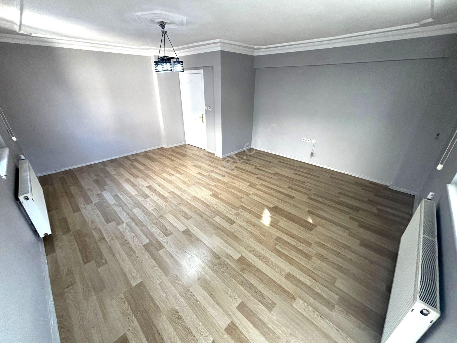 𝄞melodi'den Pazar Pazarı Civarında 3+1 Arakat Ebeveyn Banyolu Ön Cephe Ayrı Mutfaklı Daire - Görsel 5