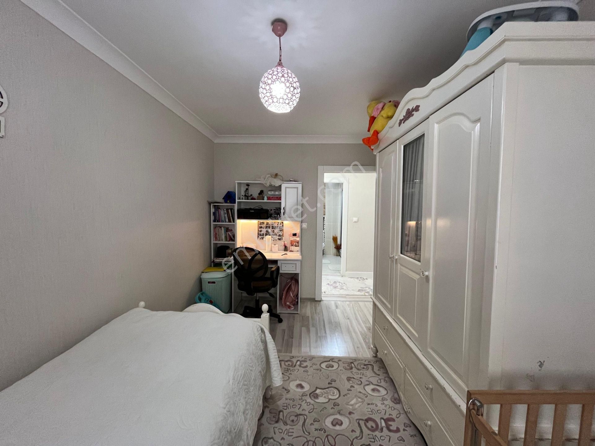 Kalecik Emlak'tan Ebeveyn Banyolu Full Yapılı Asansörlü 4+1 Daire - Görsel 19