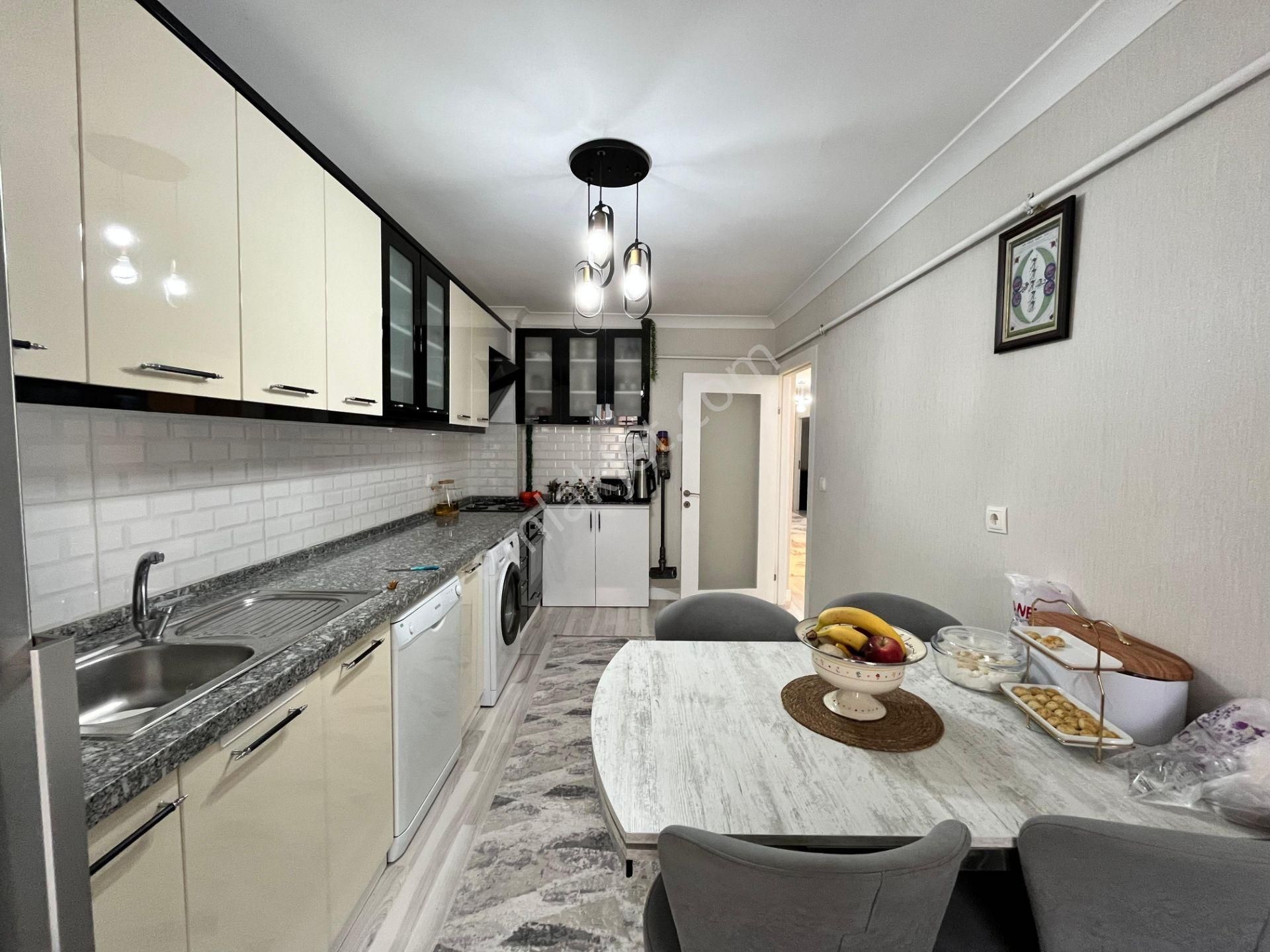 Kalecik Emlak'tan Ebeveyn Banyolu Full Yapılı Asansörlü 4+1 Daire - Görsel 5
