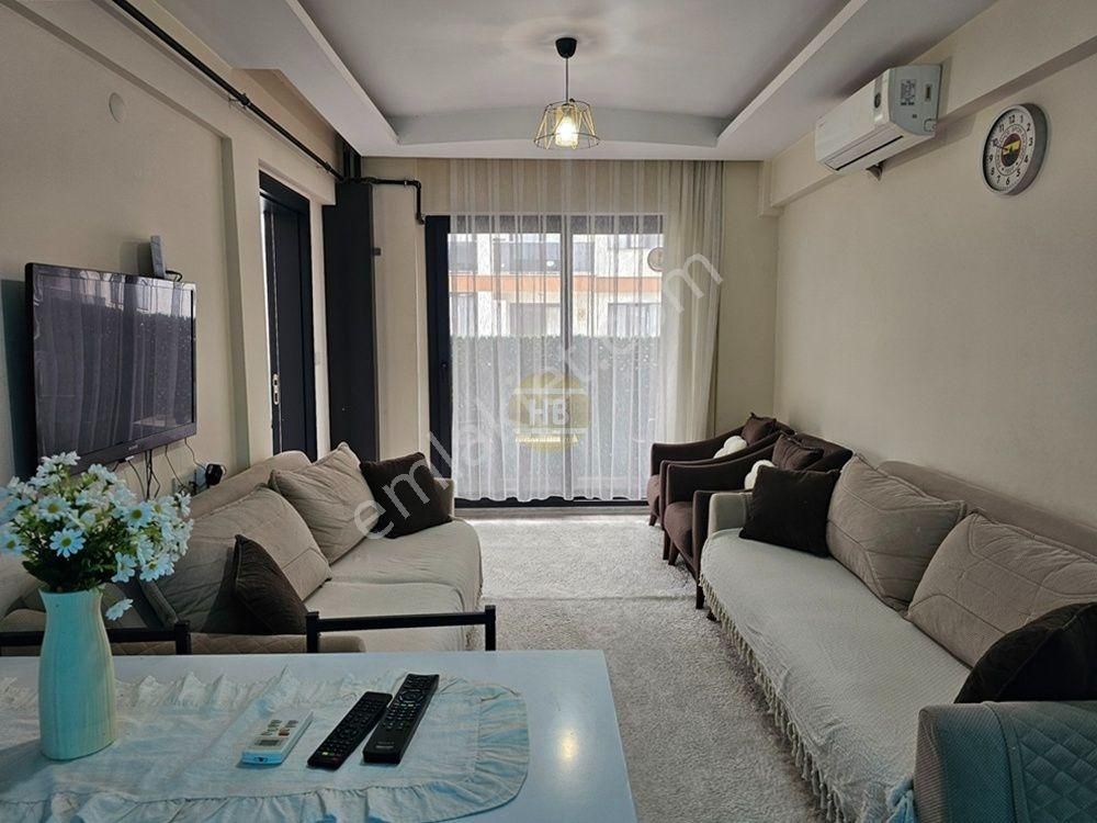 Hb'den Satılık 1+1 Eşyalı Daire, Ana Cadde Üstü 2+1 Kullanım - Görsel 6