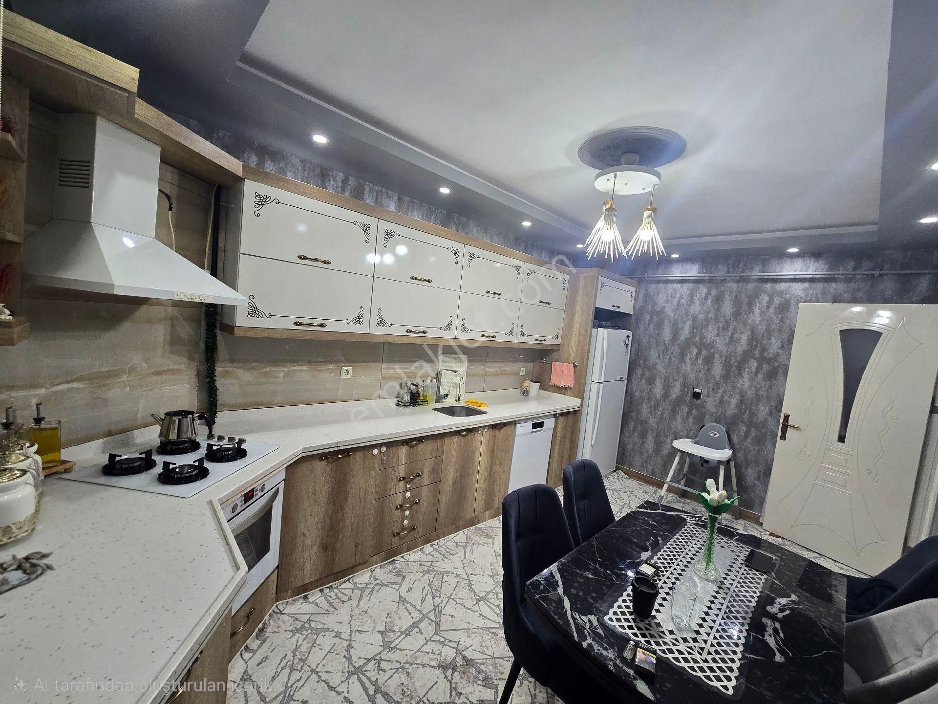 Akçe'den Merkezi Lokasyon Full Bakımlı 3 Katlı Müstakil Ev - Görsel 16