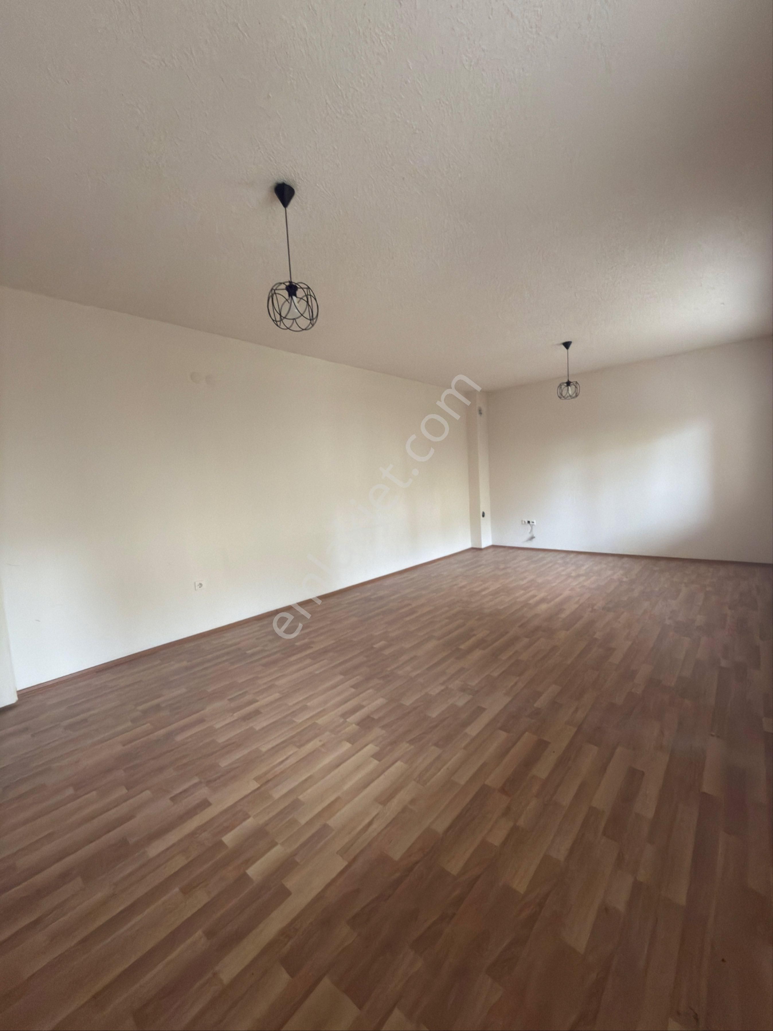 Yeşiloba Zincirlibağlar Toki’de Ön Cephe, Ferah 3+1 Kiralık Daire - Görsel 9