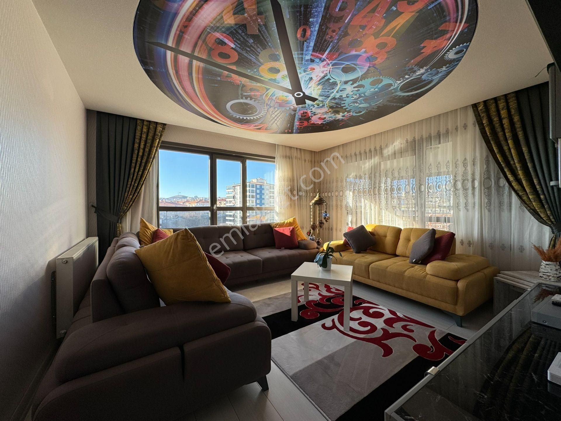 Pursaklar Ufuk Kılıç Emlak'tan Site İçerisinde Ful Yapılı 7. Kat Daire - Görsel 14