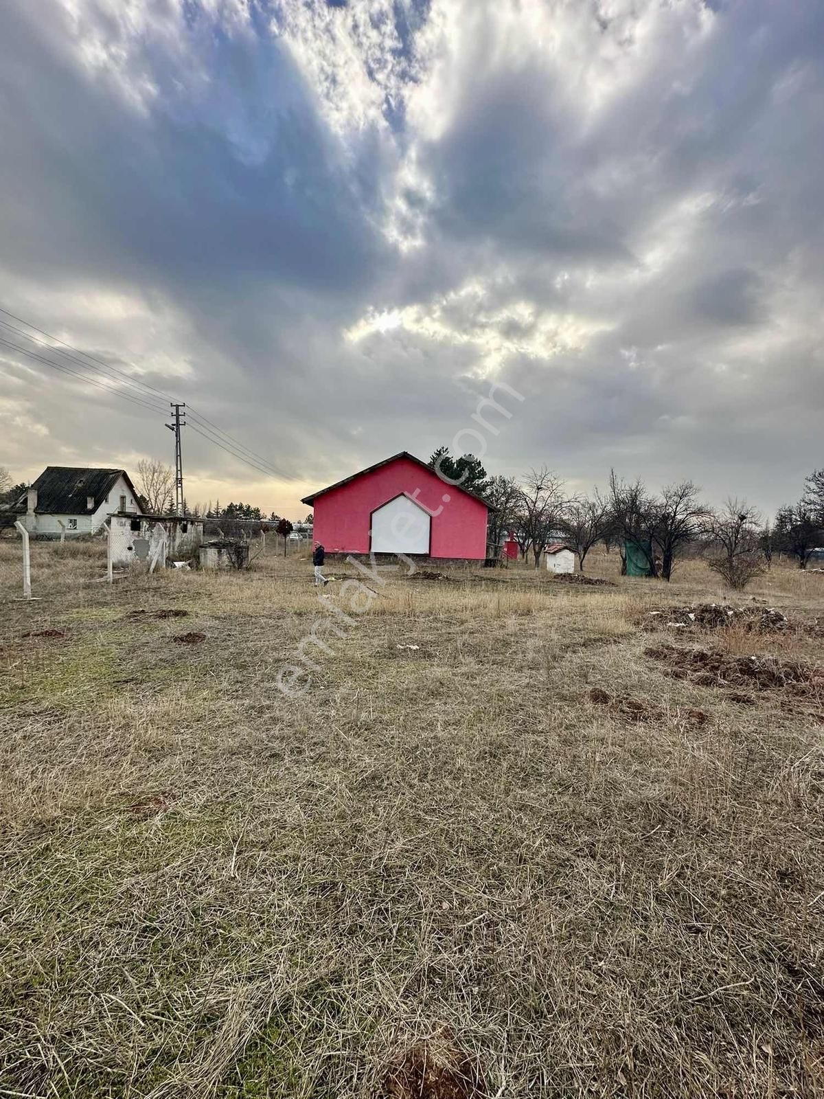 Hakan'dan Çubukta Protokol Yolu Üzerinde Tek Tapu İmarlı Arsa - Görsel 3