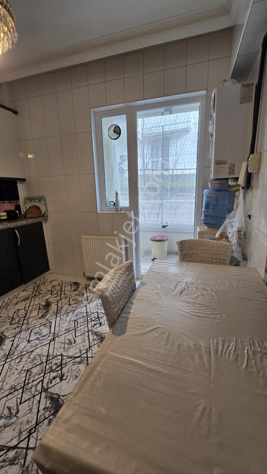 Gülveren Mah 3+1 Yüksek Giriş Ön 3 Cepheli 6 Yıllık İskanlı - Görsel 14