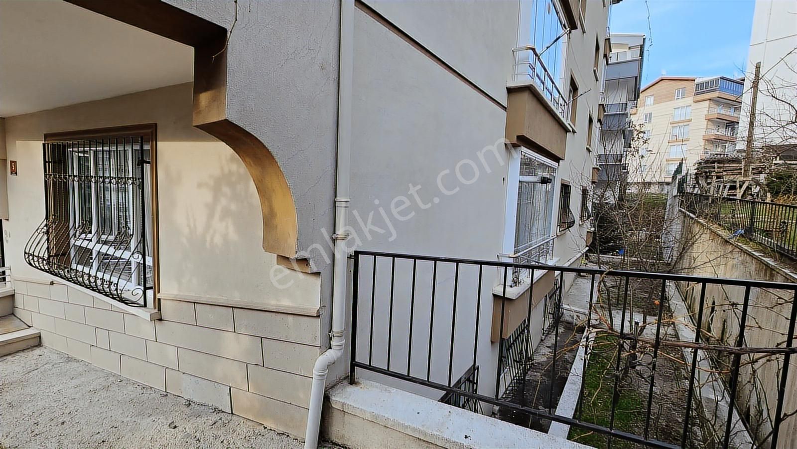 Gülveren Mah 3+1 Yüksek Giriş Ön 3 Cepheli 6 Yıllık İskanlı