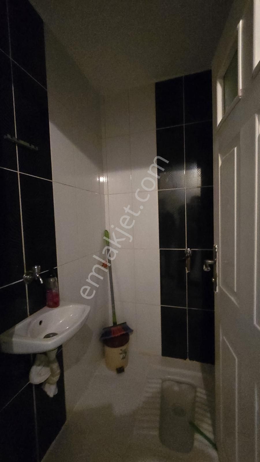 Gülveren Mah 3+1 Yüksek Giriş Ön 3 Cepheli 6 Yıllık İskanlı - Görsel 15