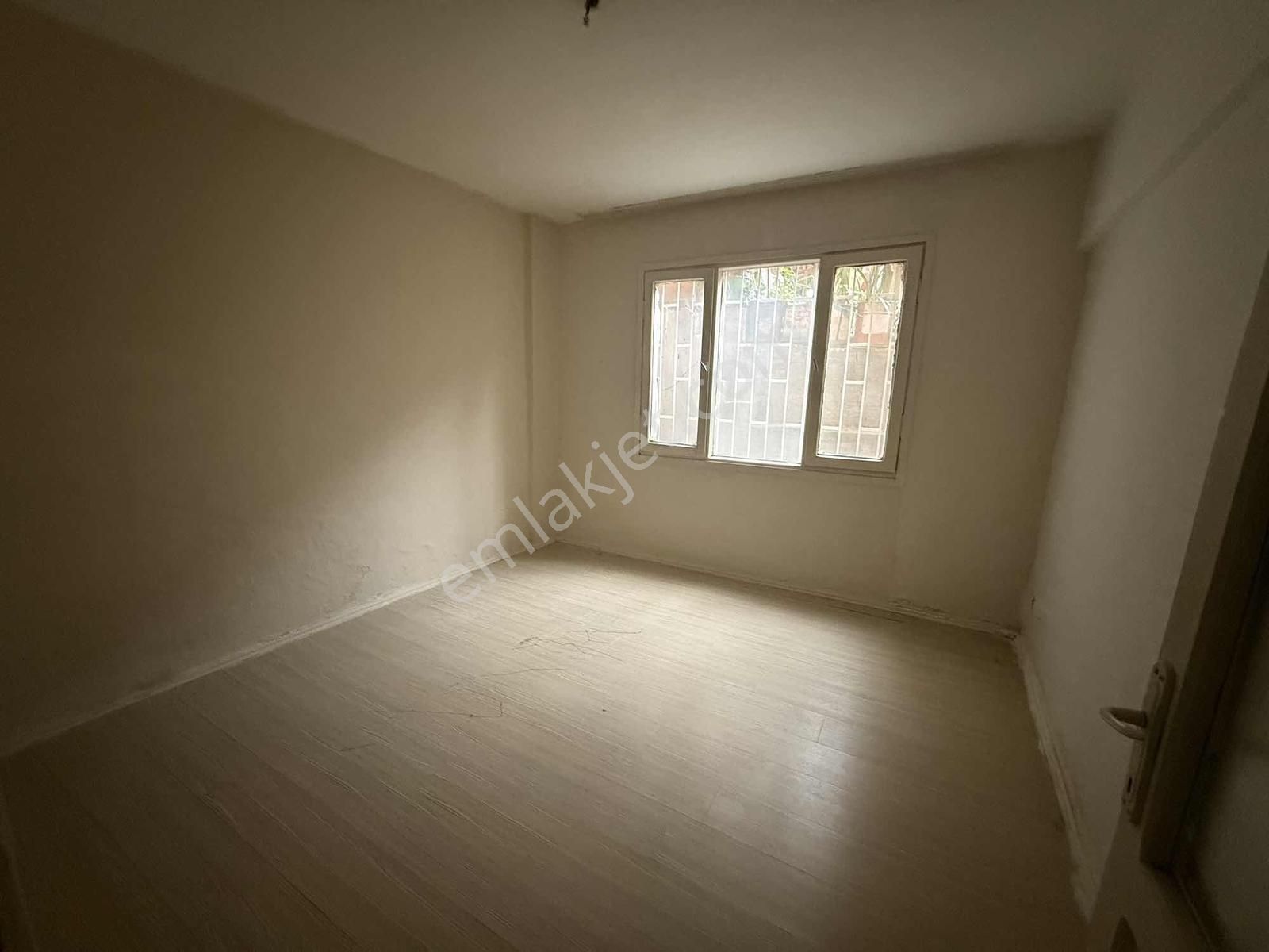 Özmert Ten 3+1 Giriş Kat Çift Wc Kapalı Mutfak Kiralık Daire - Görsel 12