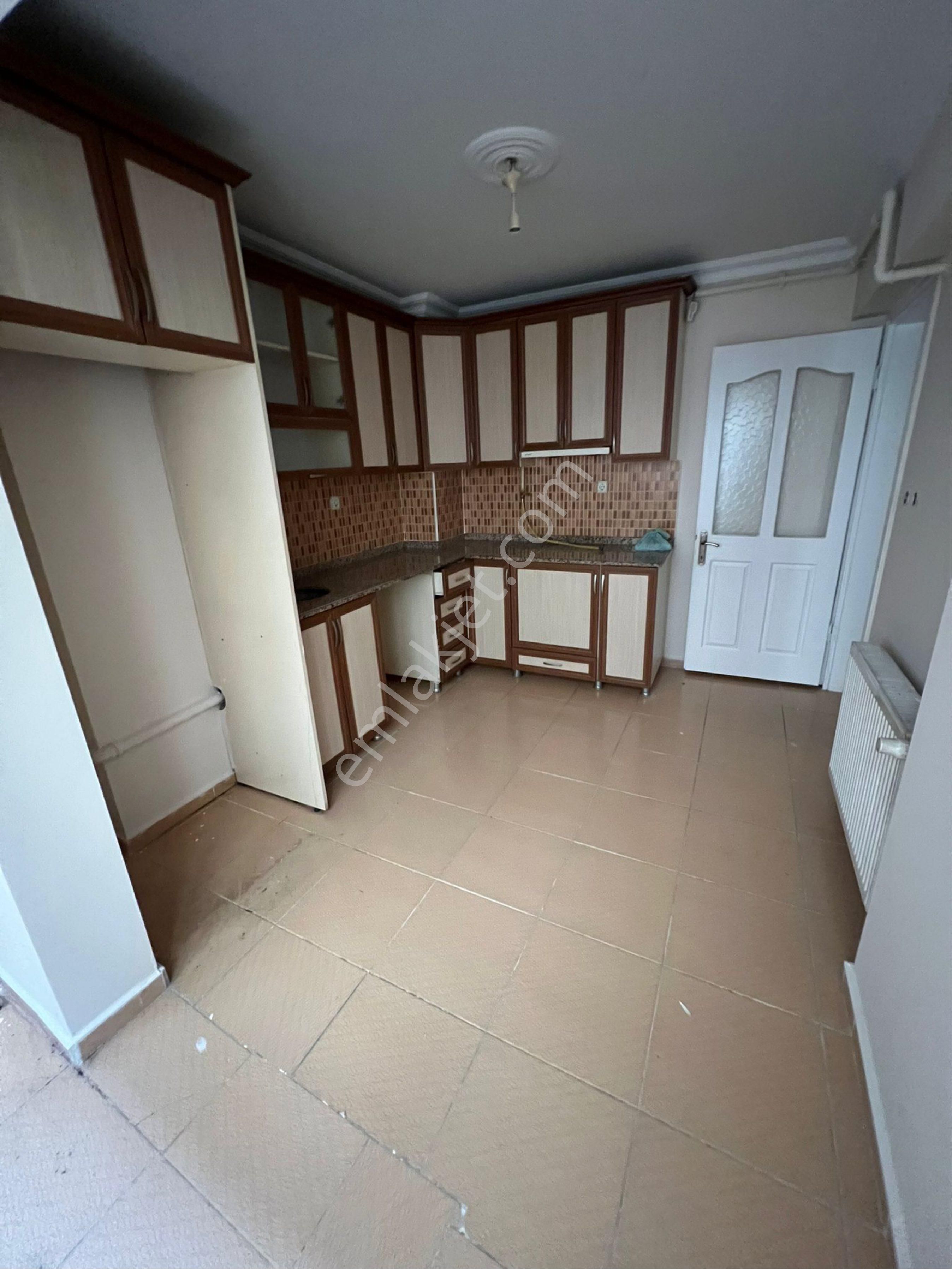 Tevfikiye Mah 15 Yıllık 2+1 100m² Asansörlü Satılık Arakat Daire - Görsel 29