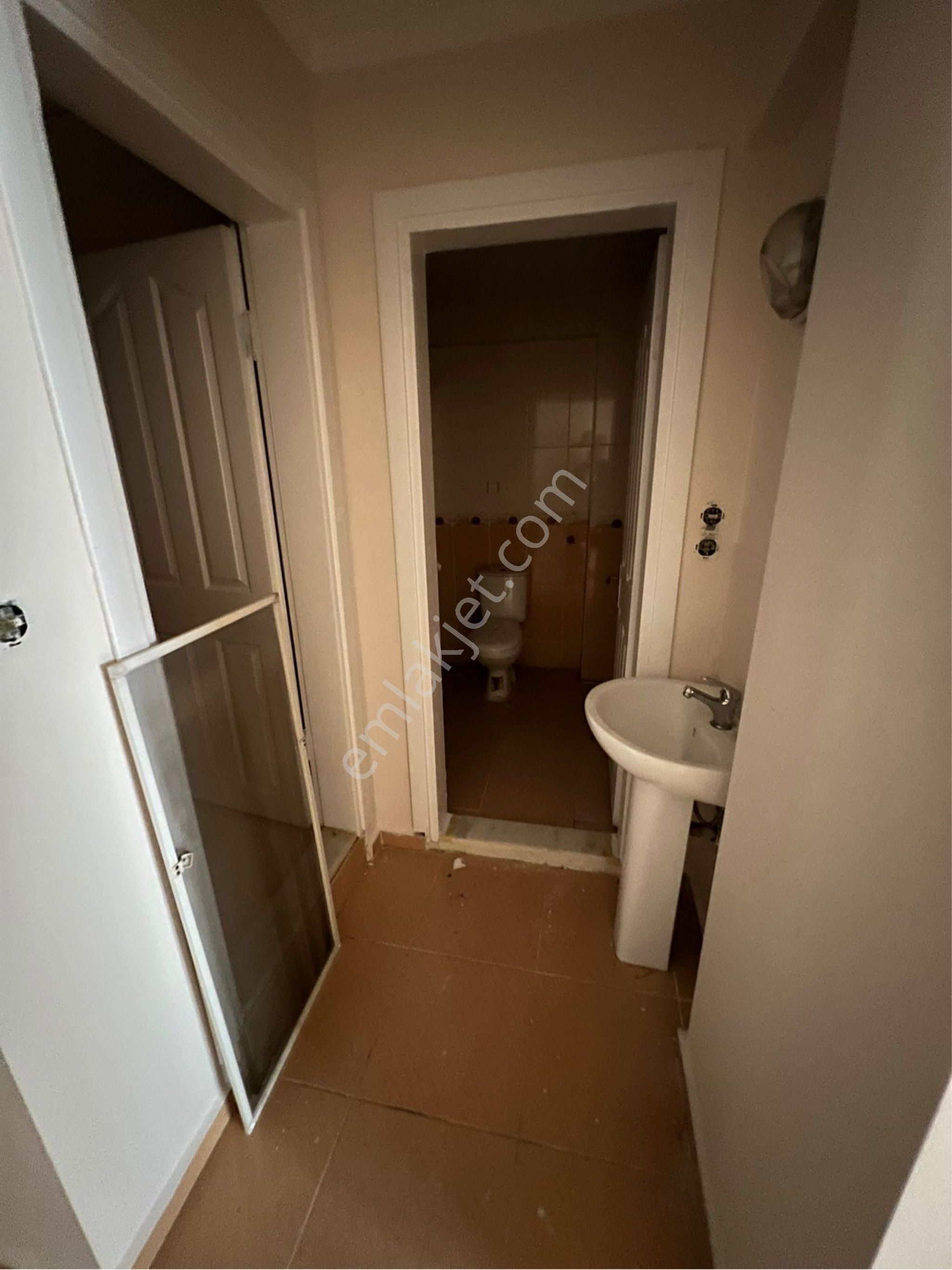 Tevfikiye Mah 15 Yıllık 2+1 100m² Asansörlü Satılık Arakat Daire - Görsel 19