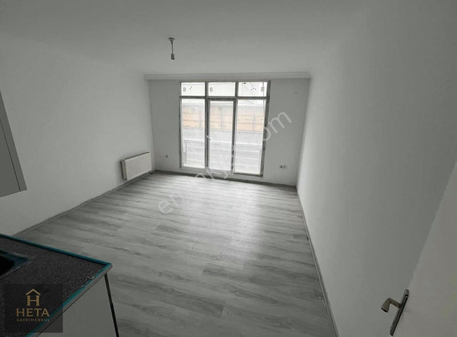 Metrobüse 5 Dk Oturuma Hazır Havuz Güvenlik Otopark 1+1 Daire - Görsel 6