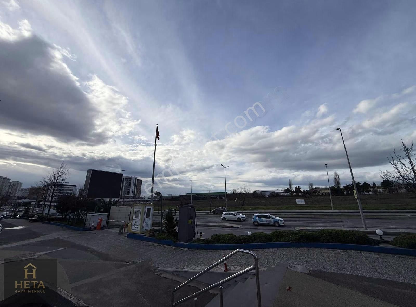 Bahçekent 2 Katlı Düz Giriş İçi Yapılı Kiralık Dükkan - Görsel 15