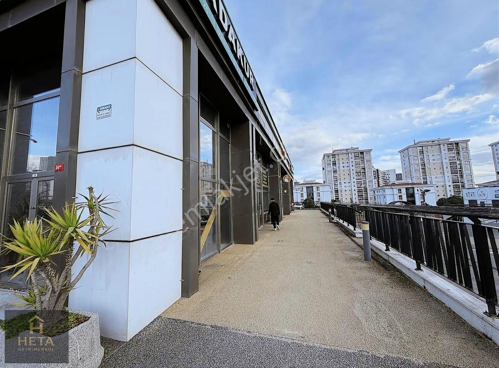 Bahçekent 2 Katlı Düz Giriş İçi Yapılı Kiralık Dükkan - Görsel 8