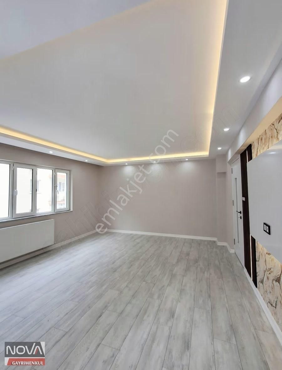 Uncubozköy Girişinde 3+1 135m 3.cepheli Önü Açık Arakat Daire .. - Görsel 15