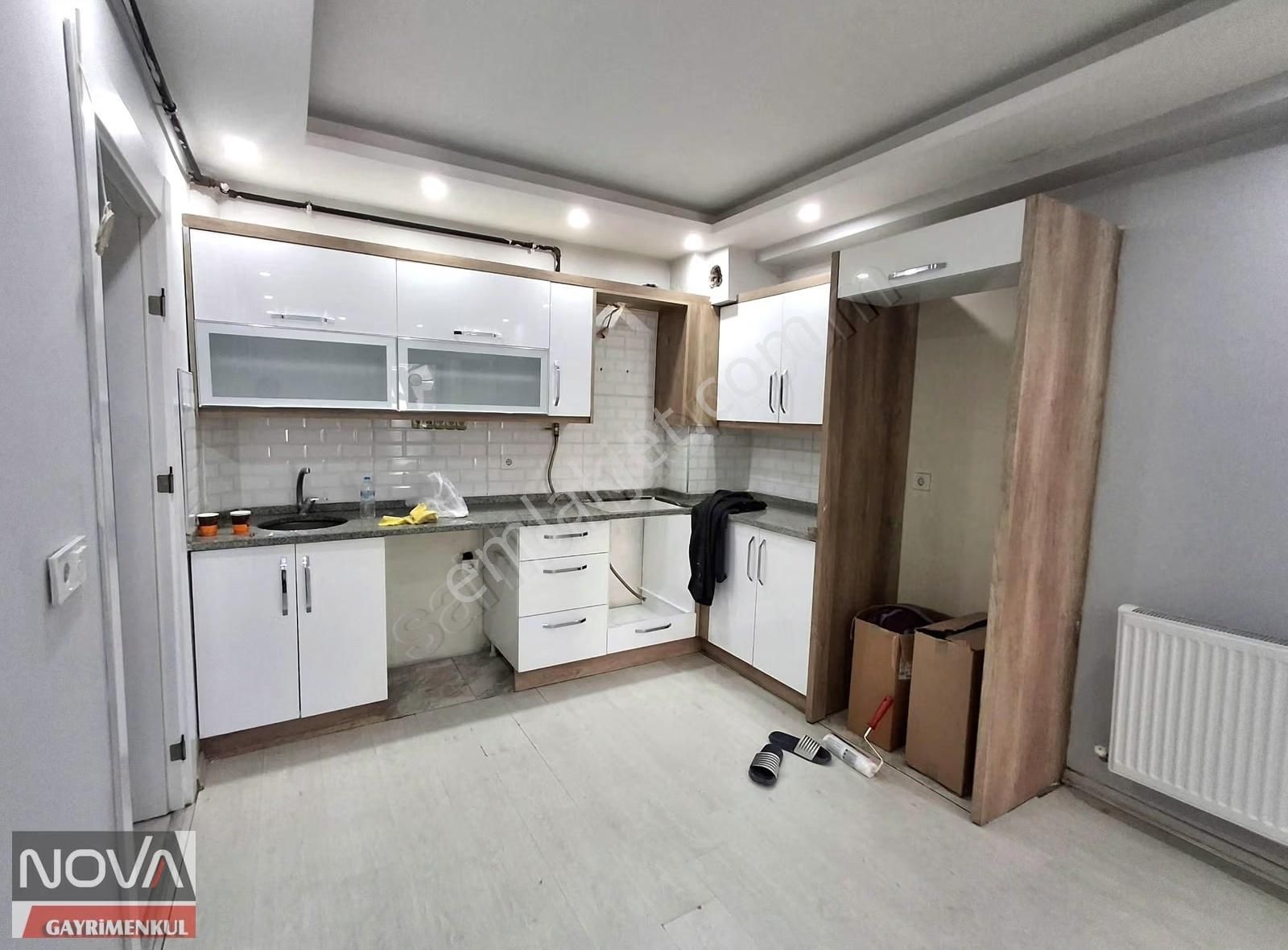 50.yıl Mh Cadde Üzeri Önü Açık 2+1 85m 4.yıllık Arakat ...