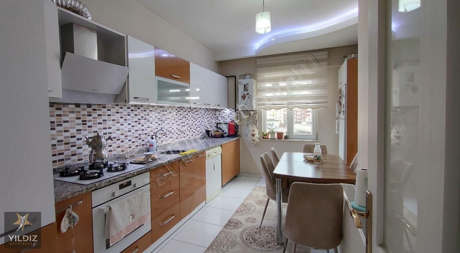 Sakarya Mahallesi Full Yapılı 3+1 Satılık Fırsat Daire - Görsel 18