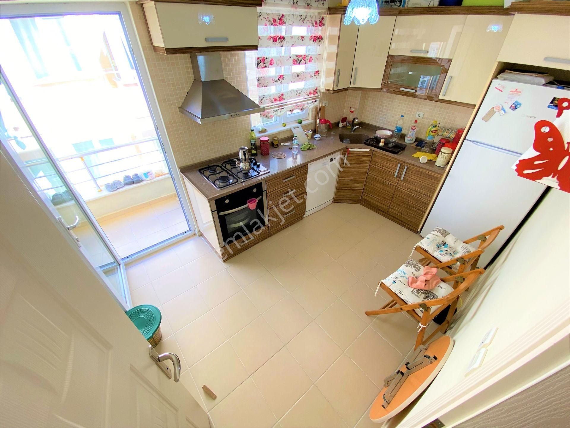 🔷🔷aktif'ten Akçay'da Satılık Denize Yakın Ayrı Mutfaklı Full Eşyalı Arakat İskanlı 2+1 - Görsel 12