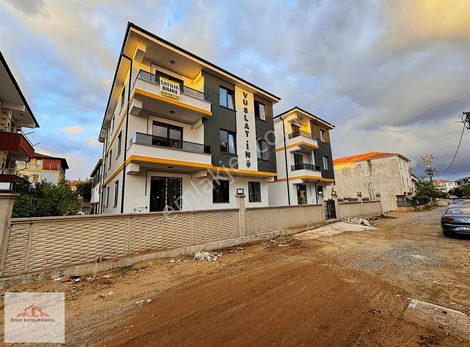 ** Devlet Hastanesi Karşısı | Satılık Full Eşyalı 2+1**