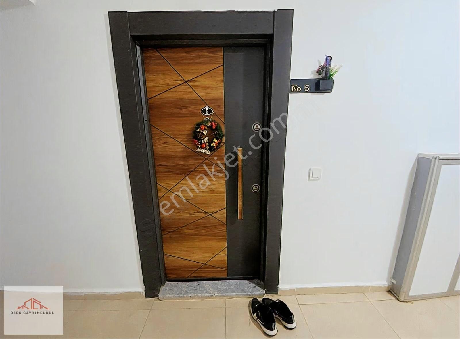 Ayrıcalıklı Sitede | Havuzlu, Güvenlikli, Çocuk Parklı 2+1 Daire - Görsel 12