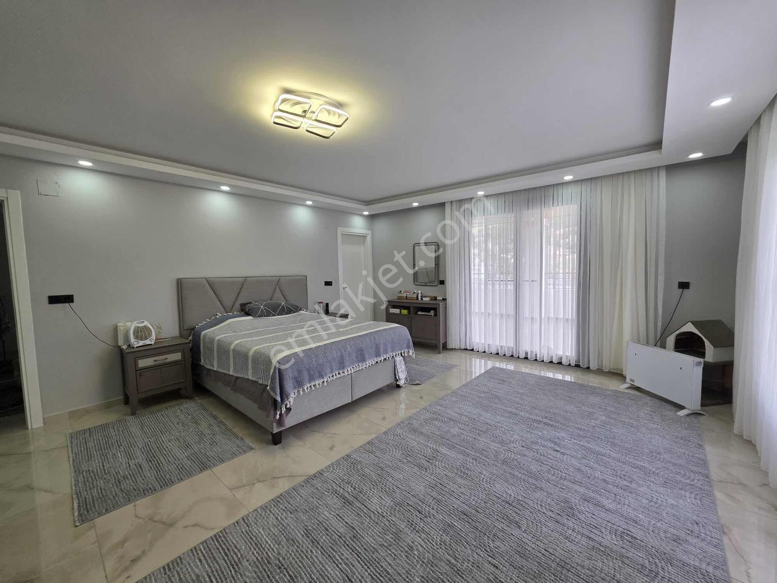 Oflaz Emlaktan Satılık Ultra Deluxe Müstakil Ev - Görsel 5