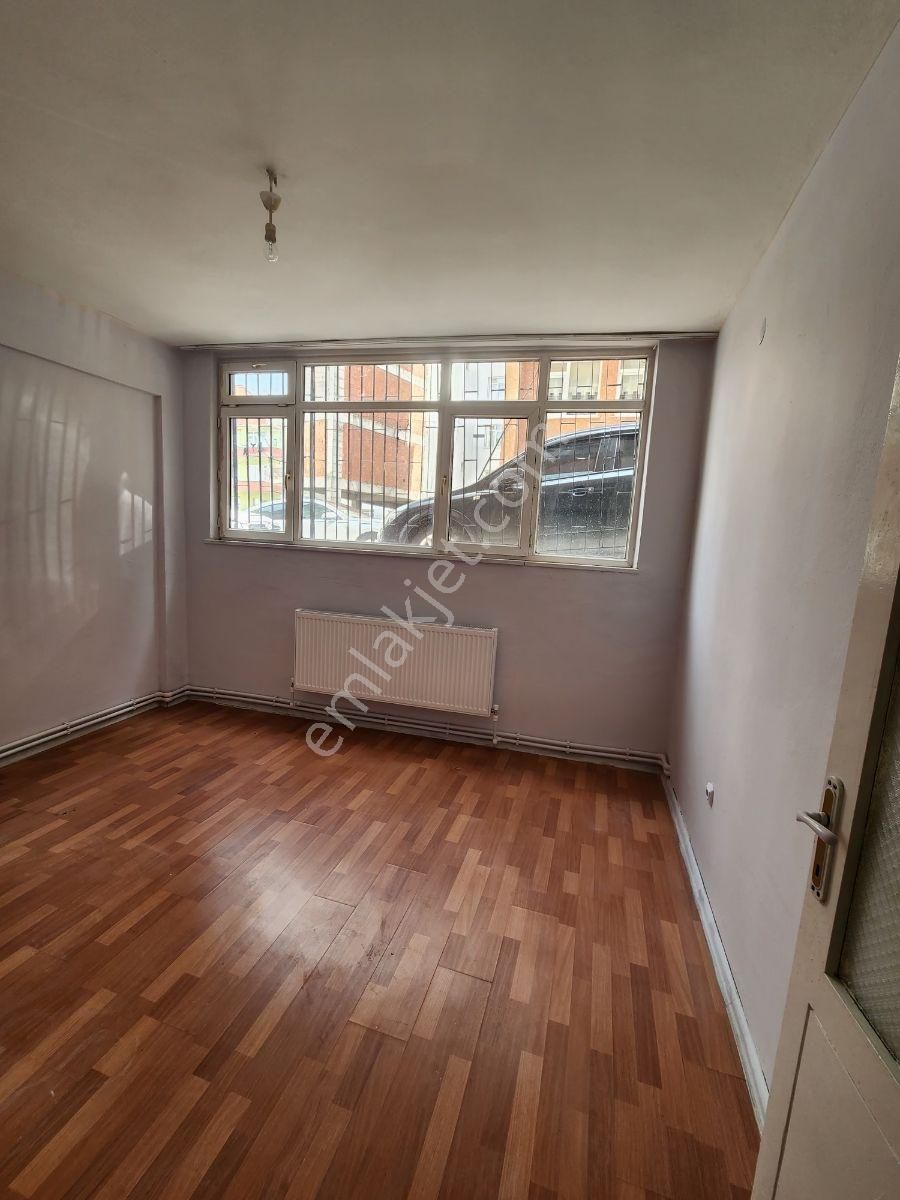 Gürbüz Camii Yani Satılık 2+1 - Görsel 7