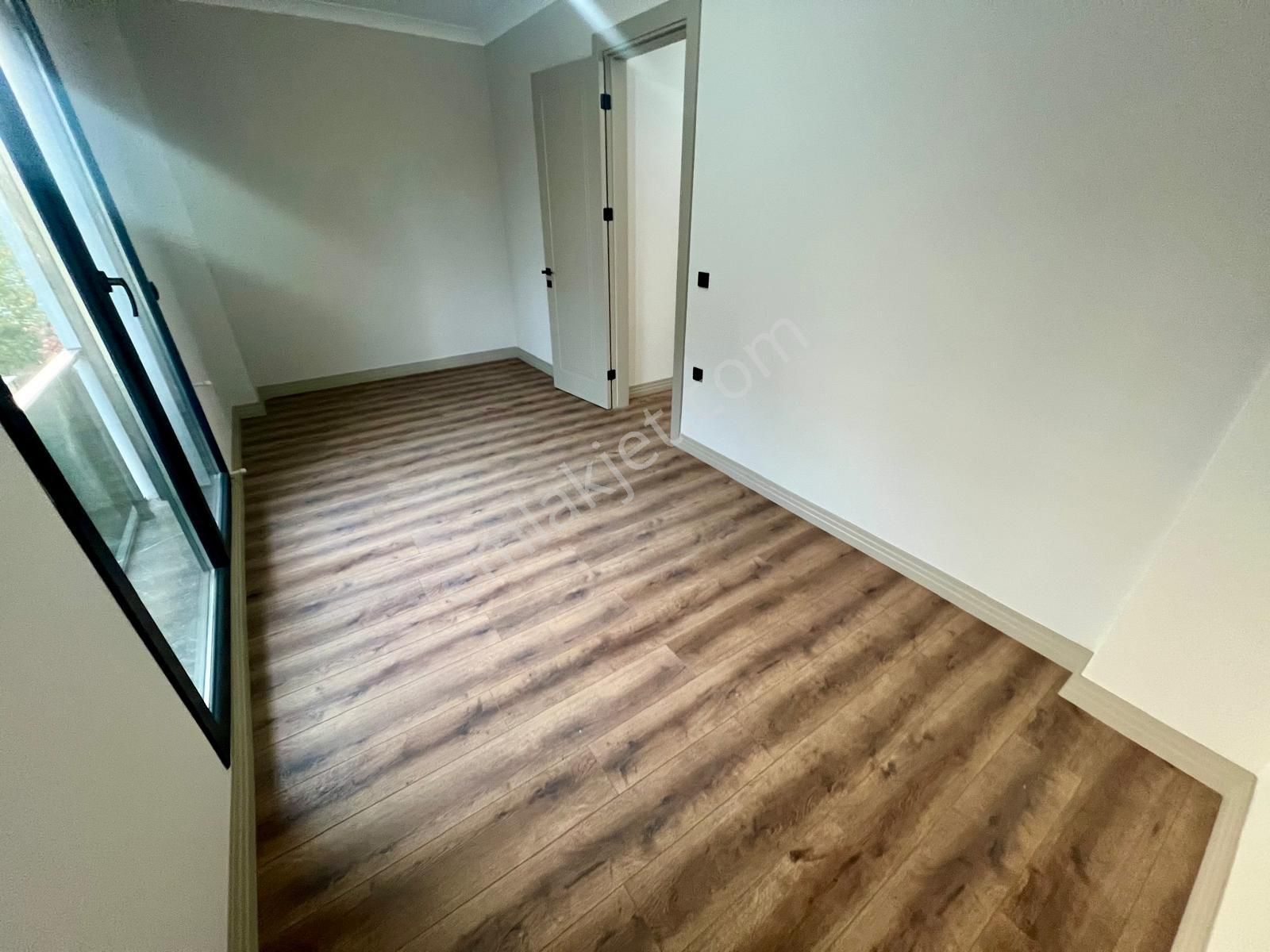 Akçay Aras Emlaktan Narlıda Denize 150 M. Lüks Müstakil Villa - Görsel 19