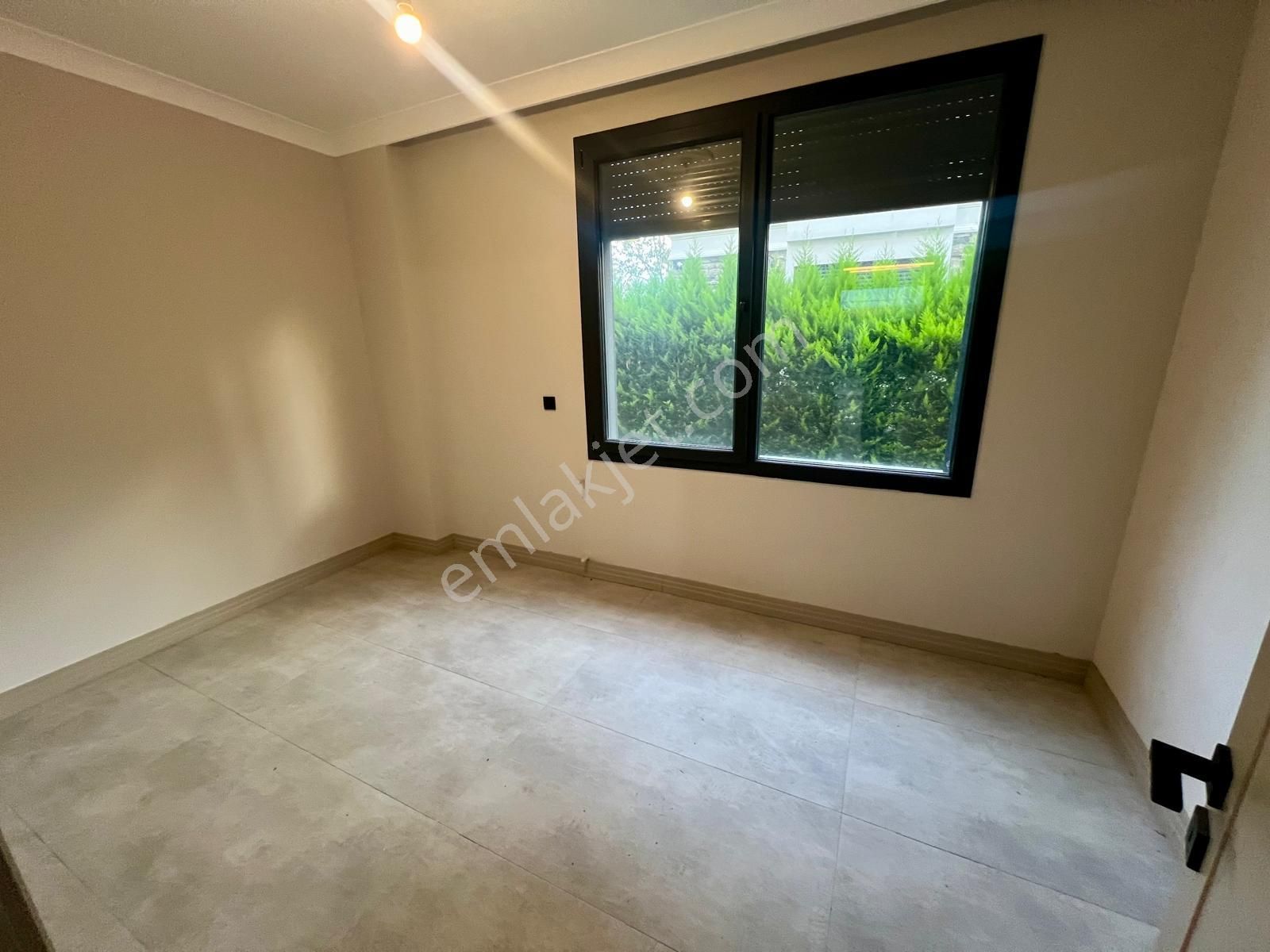 Akçay Aras Emlaktan Narlıda Denize 150 M. Lüks Müstakil Villa - Görsel 14