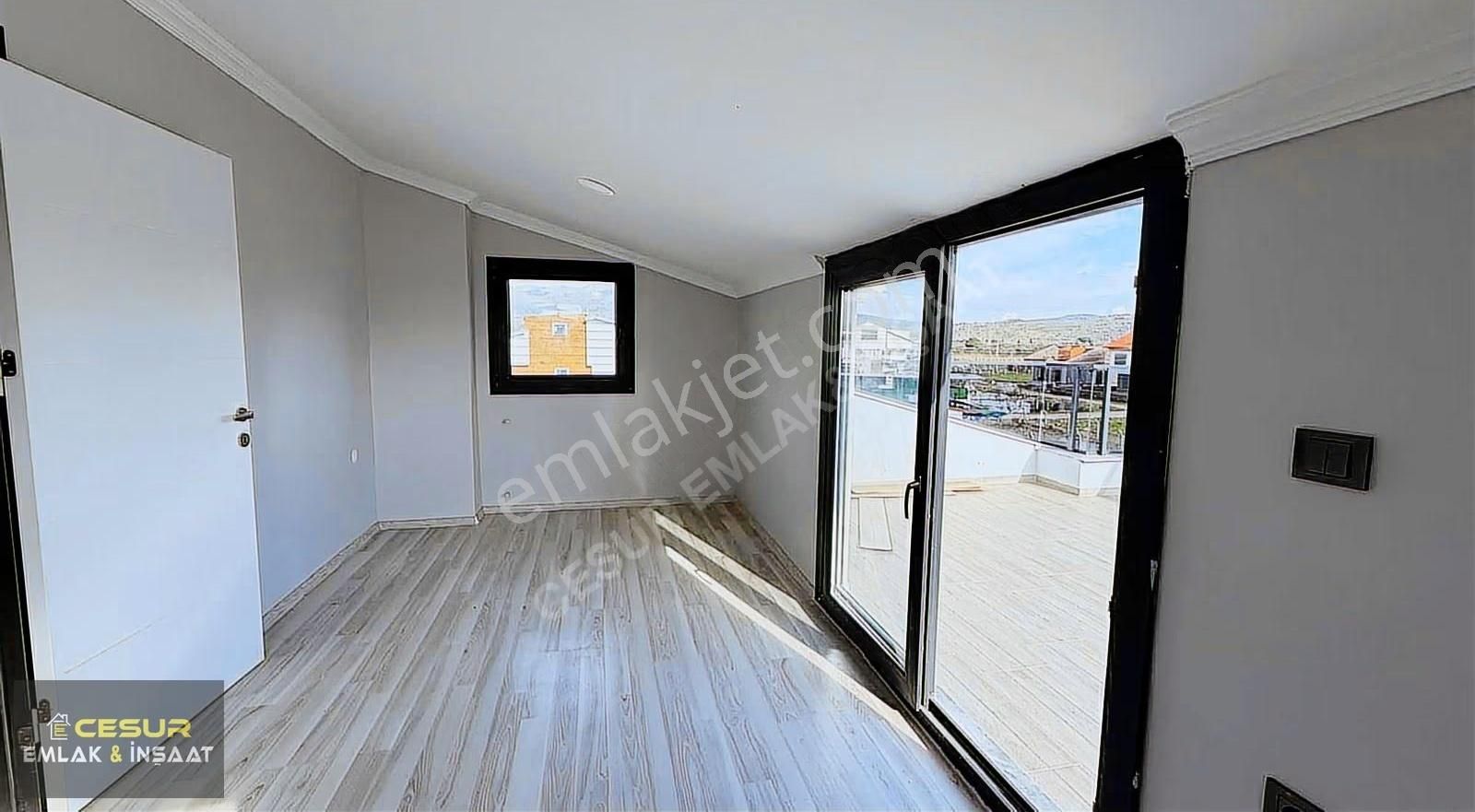 İzmir Dikili İşmetpaşa'da Satılık Özel Havuzlu 5+1 Lüks Villa - Görsel 18