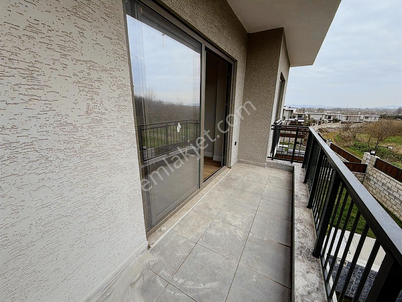 Yoldaş Emlaktan Nefes Serdivan'da Satılık 4+1 Villa - Görsel 30