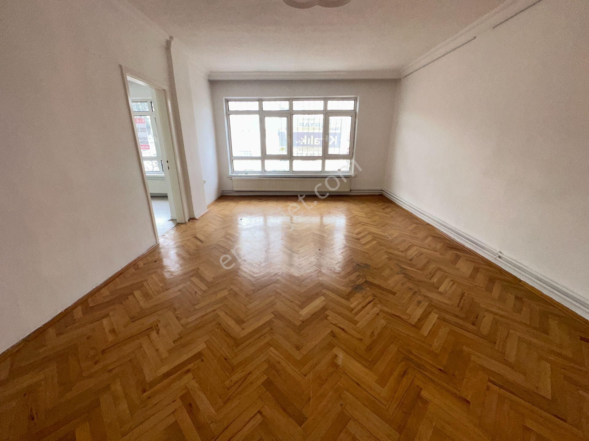 Sanatoryum Caddesi Yakını 2.kat 100m2 Ön Cephe Hastane Yakını - Görsel 2