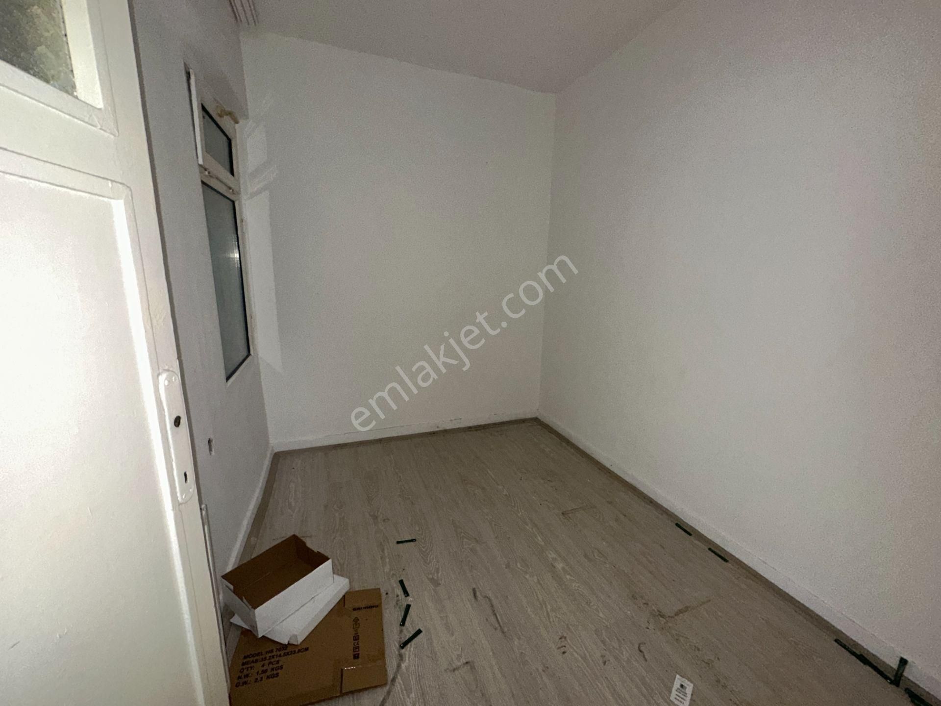 Sanatoryum Caddesi Yakını 2.kat 100m2 Ön Cephe Hastane Yakını - Görsel 28