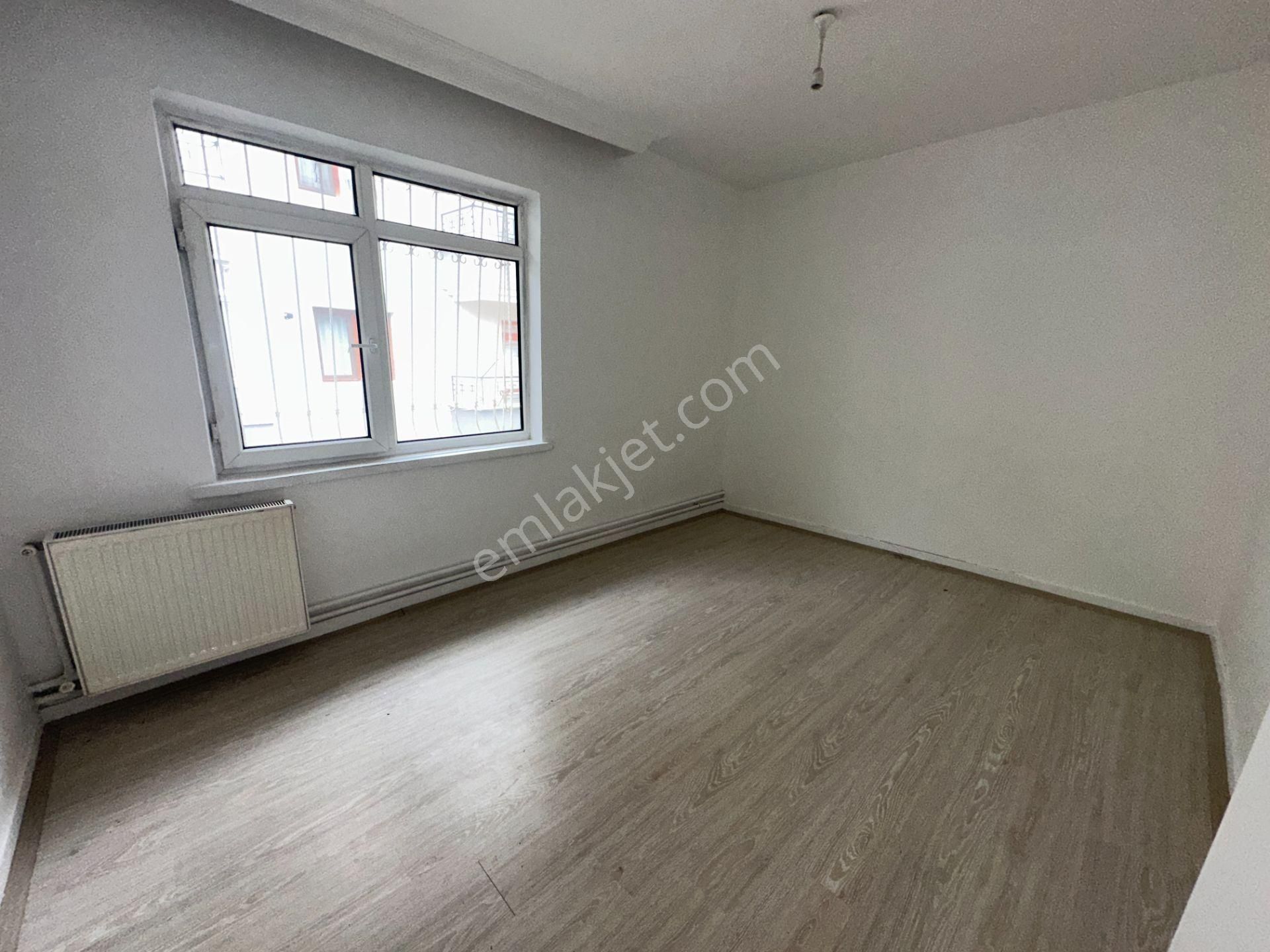 Sanatoryum Caddesi Yakını 2.kat 100m2 Ön Cephe Hastane Yakını - Görsel 15