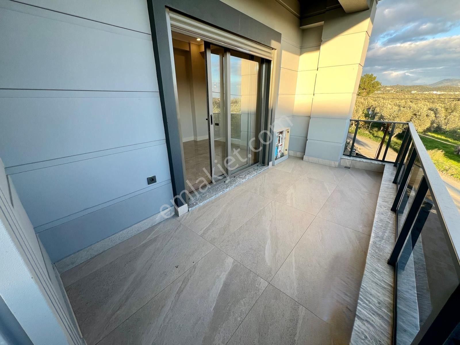 Akçay Aras Emlaktan Gürede Havuzlu Müstakil Lüks Villa - Görsel 35