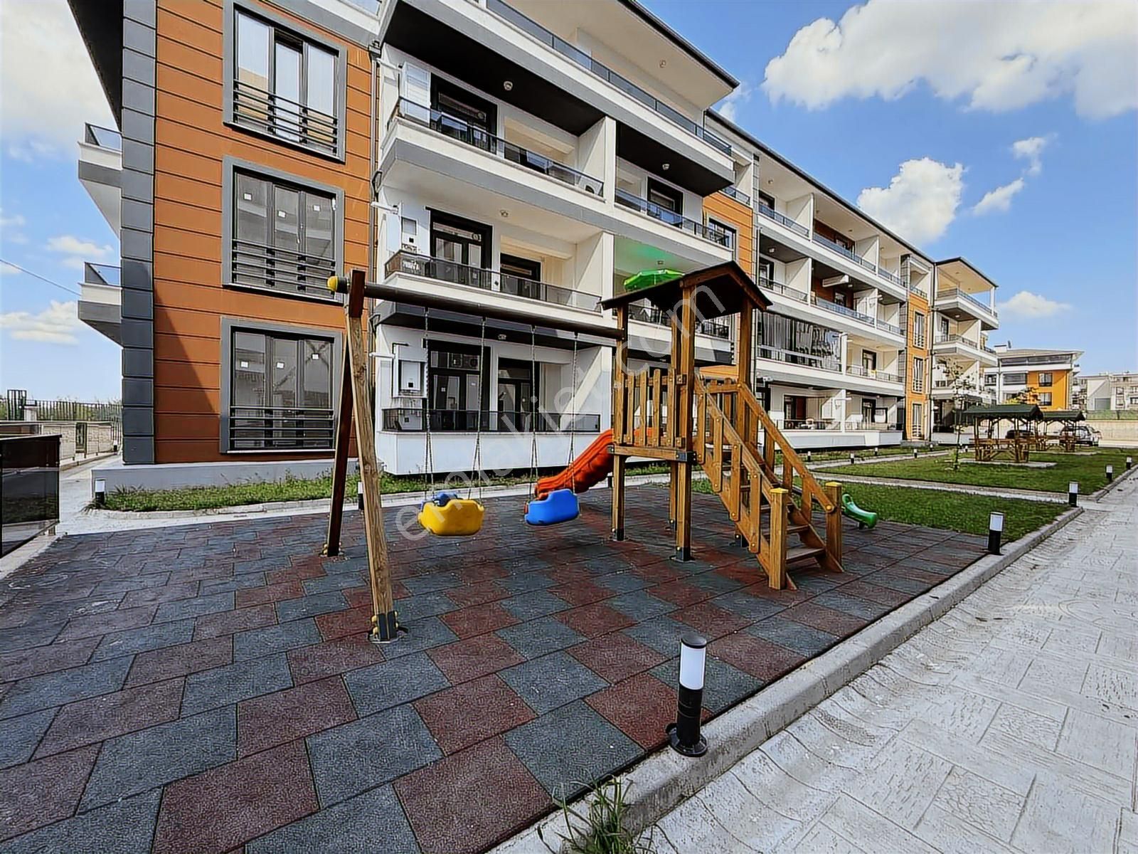 Kartepe Prestij 3 Sitesinde Satılık Düz Daire - Görsel 21