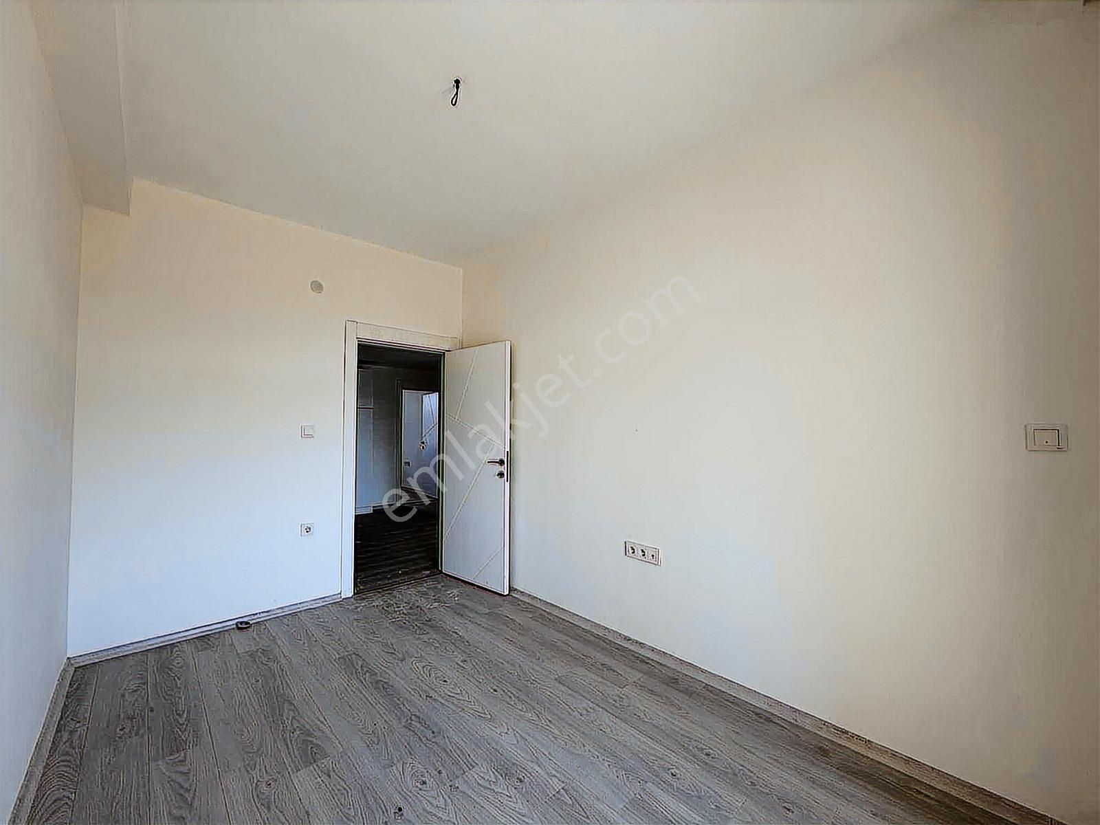 Kartepe Prestij 3 Sitesinde Satılık Düz Daire - Görsel 3