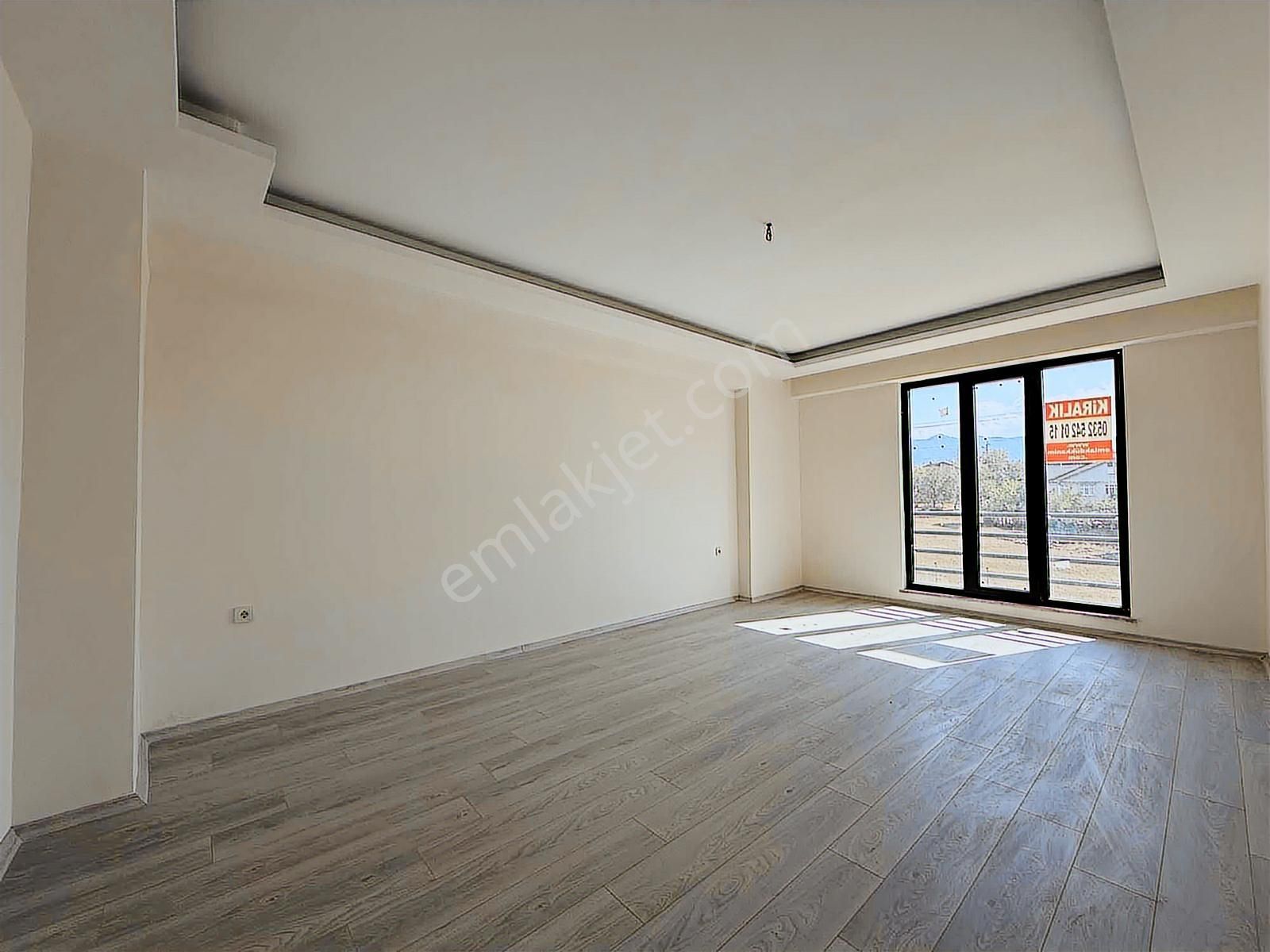 Kartepe Prestij 3 Sitesinde Satılık Düz Daire - Görsel 30