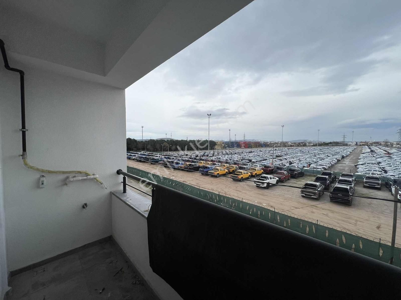 Fatih Sultan Mehmet Mahallesinde 2+1 Satılık Sıfır Daire - Görsel 14